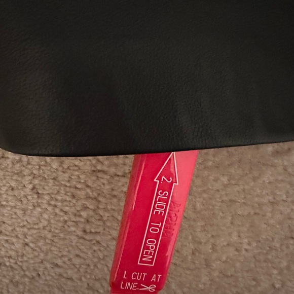 NWT NEW REISS Soft Sheep’s Leather Black Lined Skirt. STUNNING. Side Zip 10-12 - Picture 8 of 8